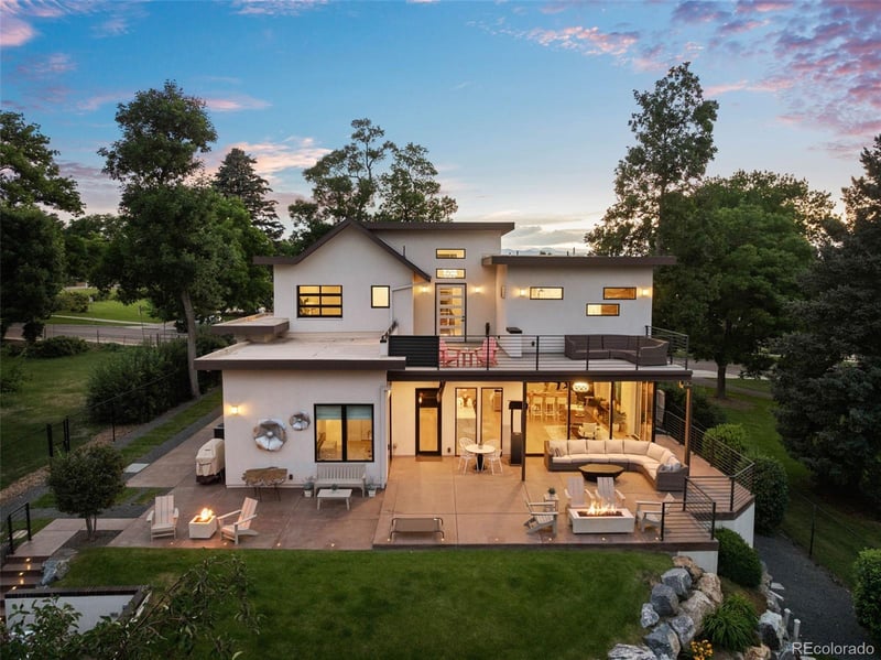 5870 Bemis St, Littleton, CO 80120