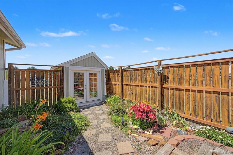 19155 Spring Valley Rd, Monument, CO 80132