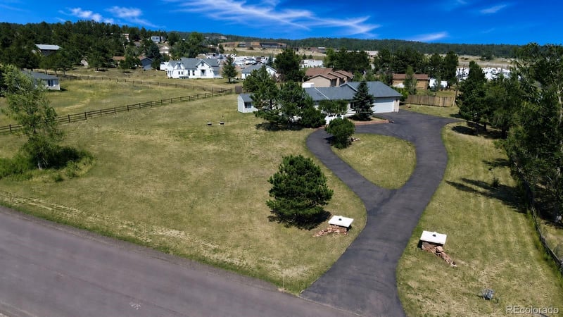 19155 Spring Valley Rd, Monument, CO 80132