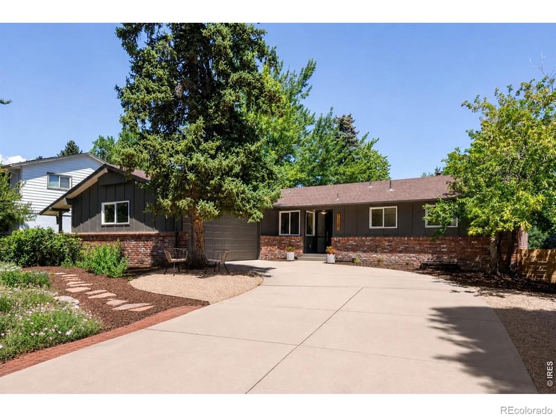 11347 W 26th Pl, Lakewood, CO 80215