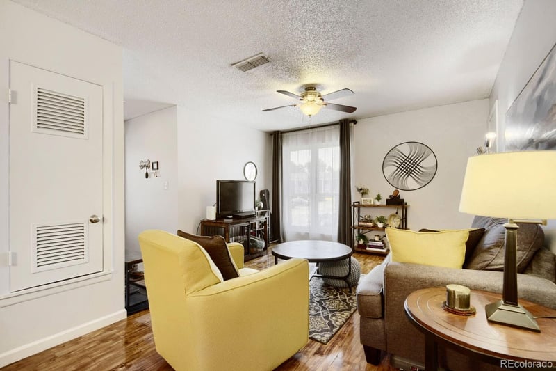 2330 Fremont Ave #J, Centennial, CO 80122