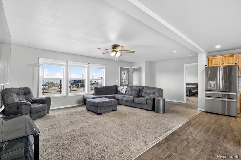 736 Indiana Ave, Limon, CO 80828
