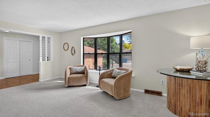3053 Phillips Dr, Centennial, CO 80122