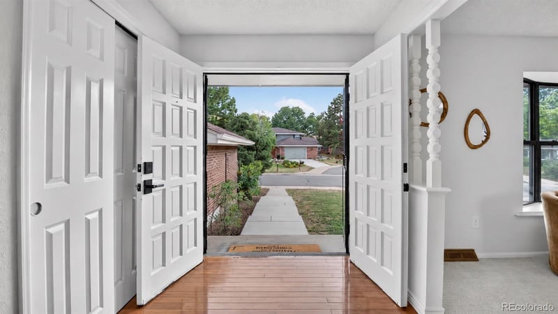 3053 Phillips Dr, Centennial, CO 80122