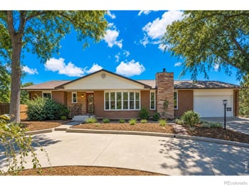 300 Crestridge Ln, Longmont, CO 80501