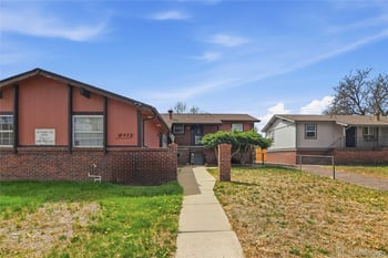 16432 E 13th Pl, Aurora, CO 80011