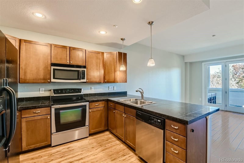2200 University Blvd #408, Denver, CO 80210