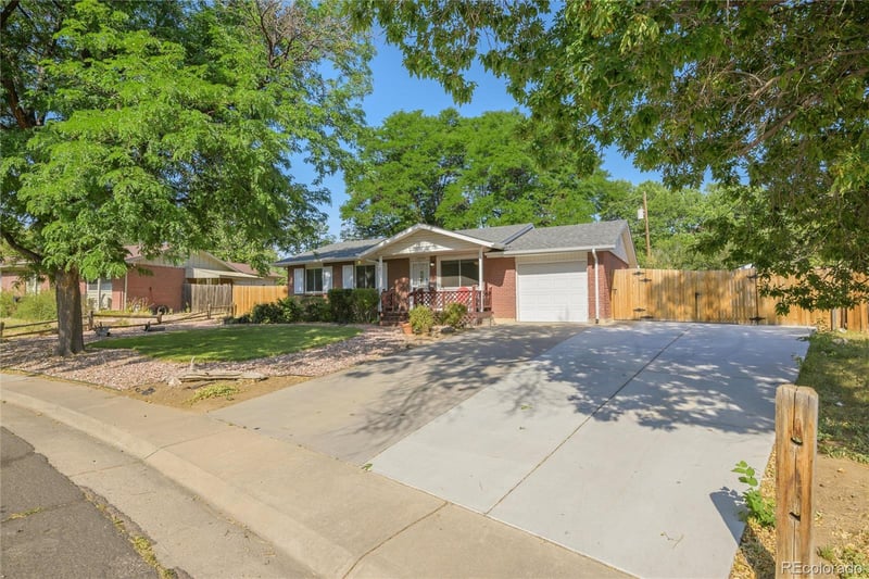13659 Kentucky Ave, Aurora, CO 80012