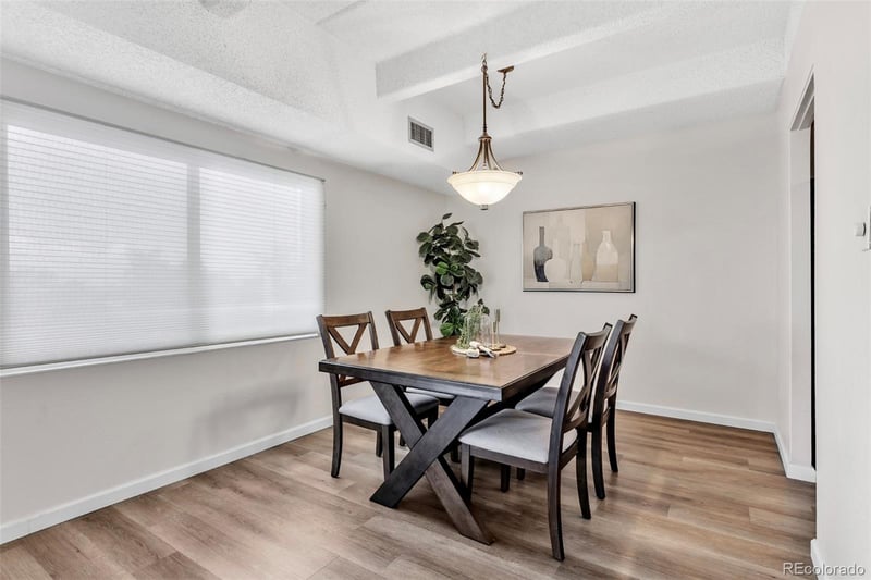 7877 E Mississippi Ave #301, Denver, CO 80247