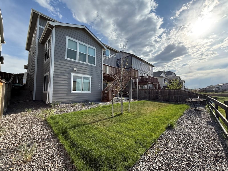 27811 9th Dr, Aurora, CO 80018
