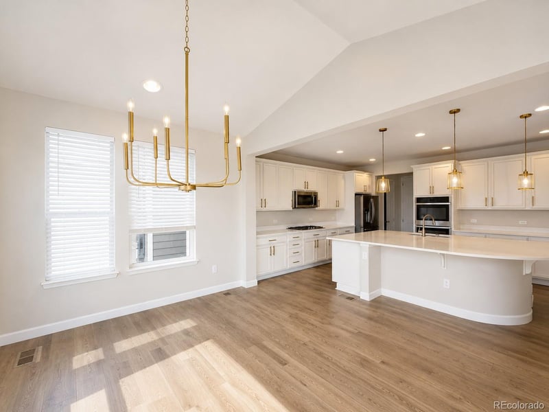 27811 9th Dr, Aurora, CO 80018