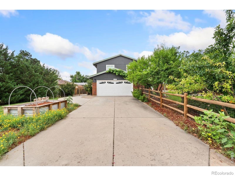 2413 Cheviot Dr, Fort Collins, CO 80526