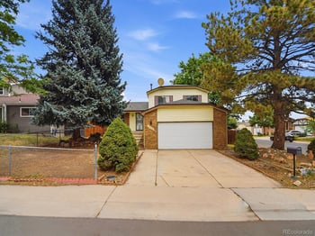14989 E Pacific Pl, Aurora, CO 80014