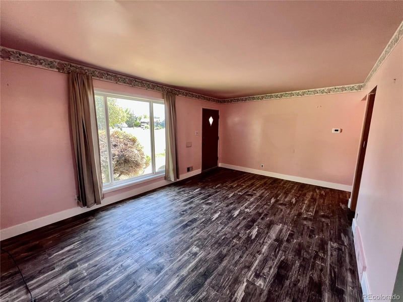 1466 111th Pl, Northglenn, CO 80233