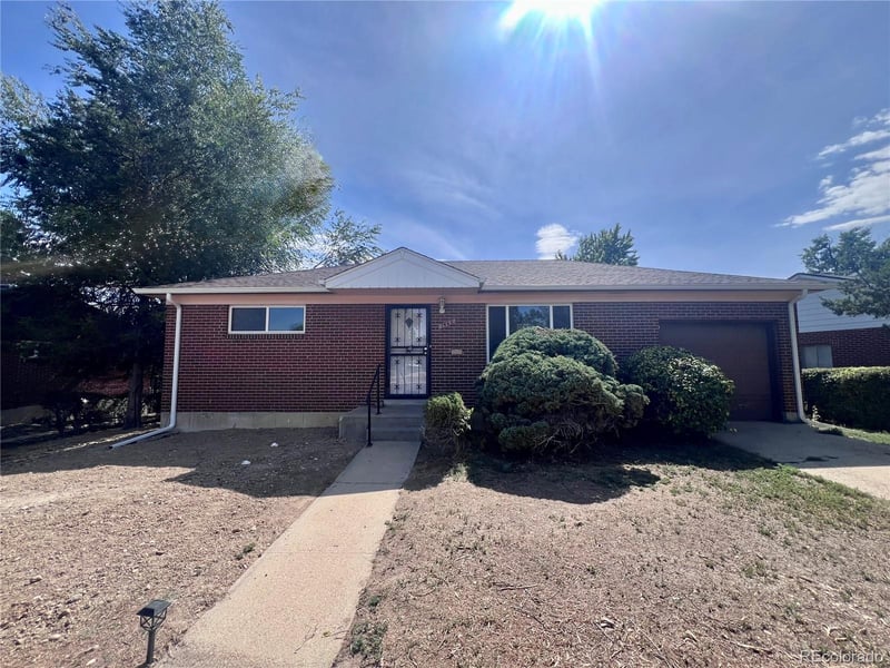 1466 E 111th Pl, Northglenn, CO 80233