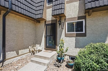 6916 S Broadway, Littleton, CO 80122