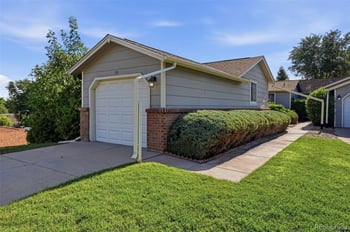 541 W Crestline Cir #10B1, Littleton, CO 80120