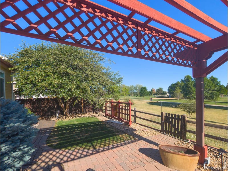 1550 Harlequin Dr, Longmont, CO 80504