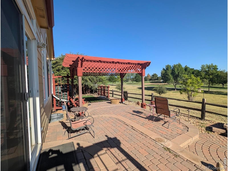 1550 Harlequin Dr, Longmont, CO 80504