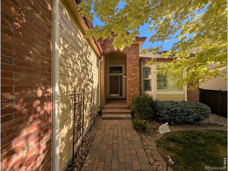 1550 Harlequin Dr, Longmont, CO 80504