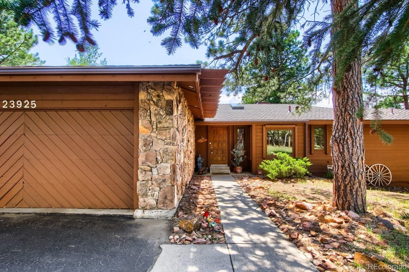 23925 Currant Dr, Golden, CO 80401