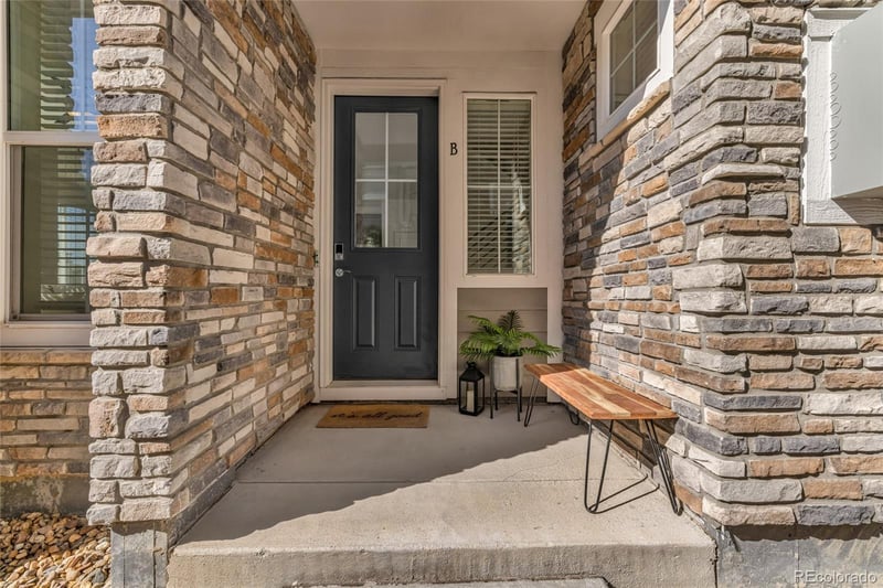 5745 Buchanan Ct #B, Aurora, CO 80016