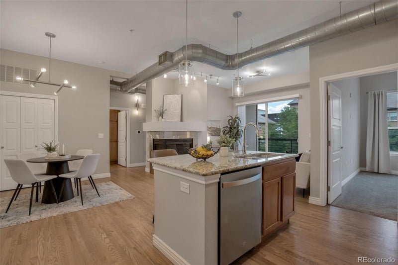 10111 Inverness Main St #209, Englewood, CO 80112