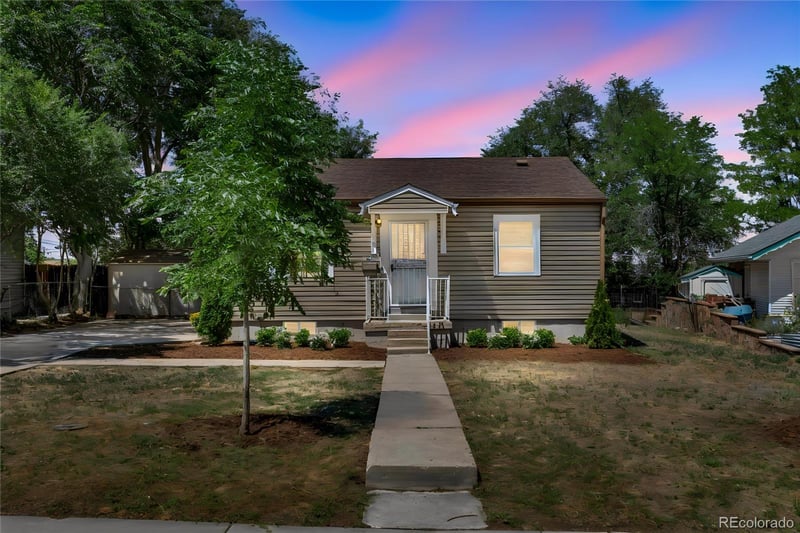 22 Bryant Way, Denver, CO 80219