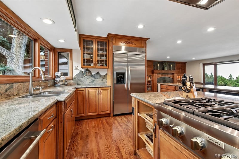 239 Dekker Dr, Golden, CO 80401