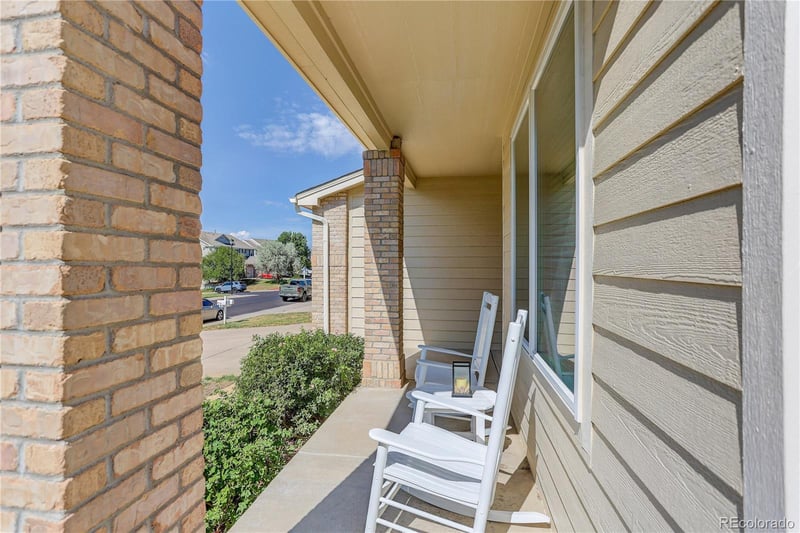 20737 Fair Ln, Aurora, CO 80016