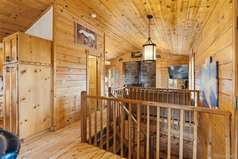 231 Kimmes Ln, Breckenridge, CO 80424