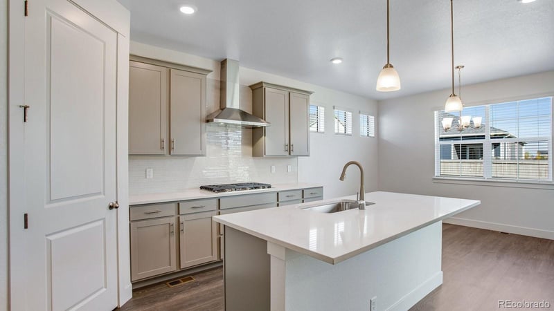 1482 Westport Ave, Berthoud, CO 80513