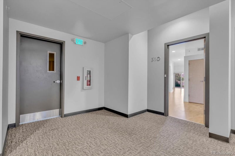 1053 Century Dr #310, Louisville, CO 80027