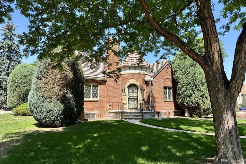 1651 Niagara St, Denver, CO 80220