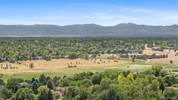 7053 S Oneida Cir, Centennial, CO 80112