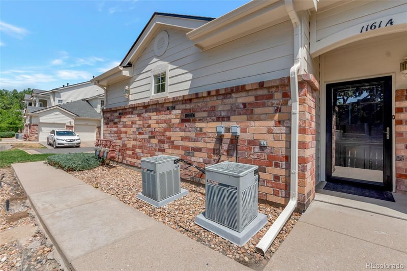 1161 S Alton St #A, Denver, CO 80247