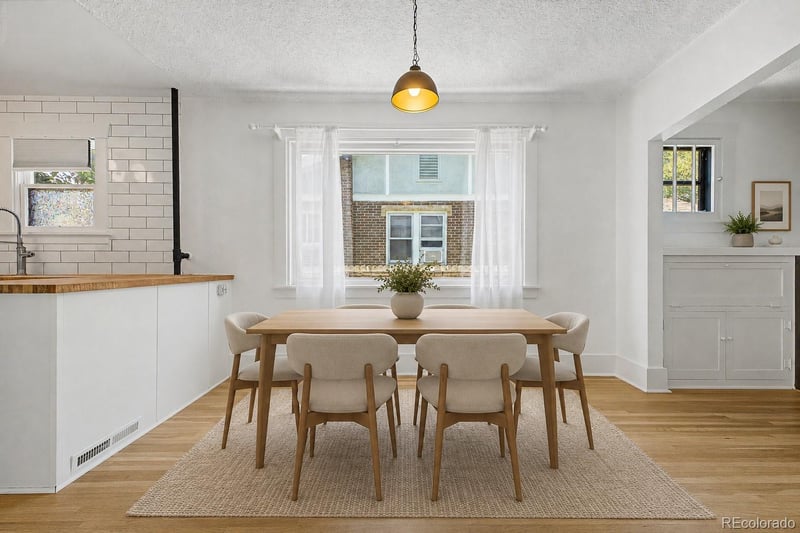 3126 W Clyde Pl, Denver, CO 80211