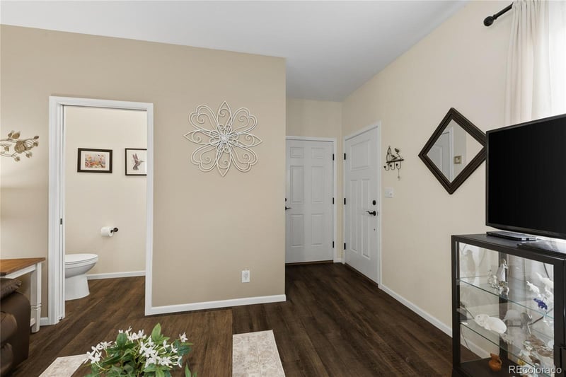92 Cut Throat Loop, Gypsum, CO 81637