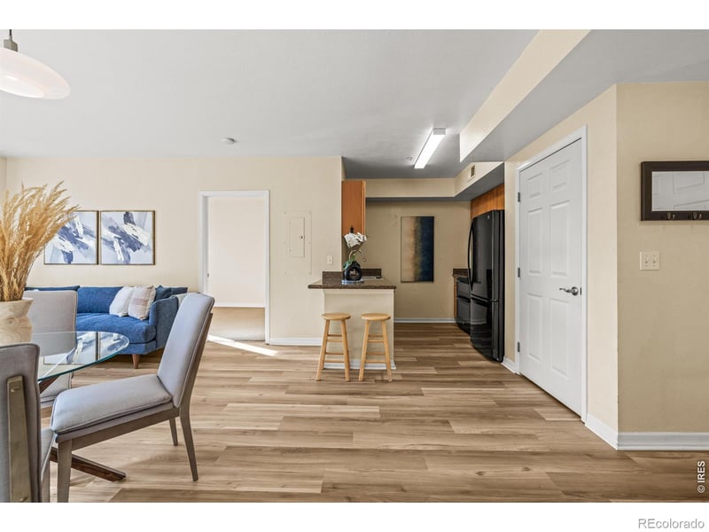 1623 Saint Paul St #405, Denver, CO 80206