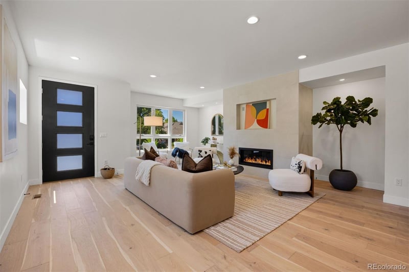 2198 S Sherman St, Denver, CO 80210