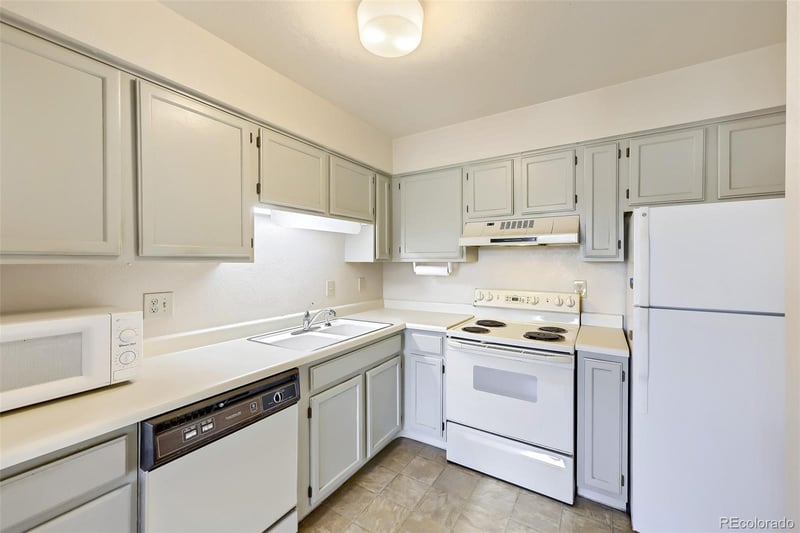 1383 W 88th Ave #302, Thornton, CO 80260