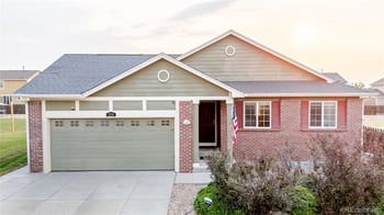 223 S New Castle Way, Aurora, CO 80018
