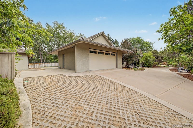 890 Laurel Ave, Boulder, CO 80303