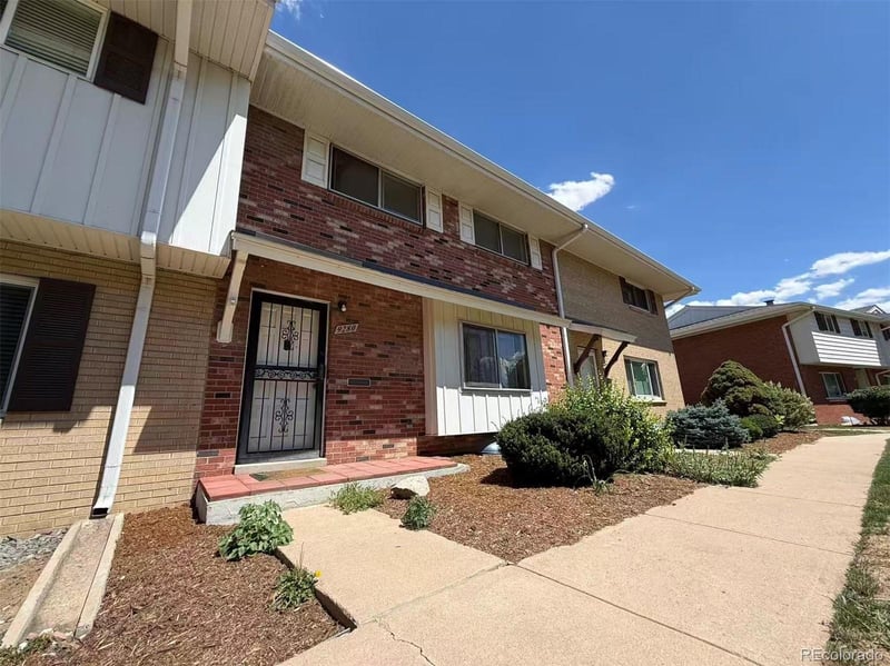 9280 Nassau Ave, Denver, CO 80237