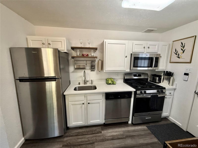 1552 Trenton St, Denver, CO 80220
