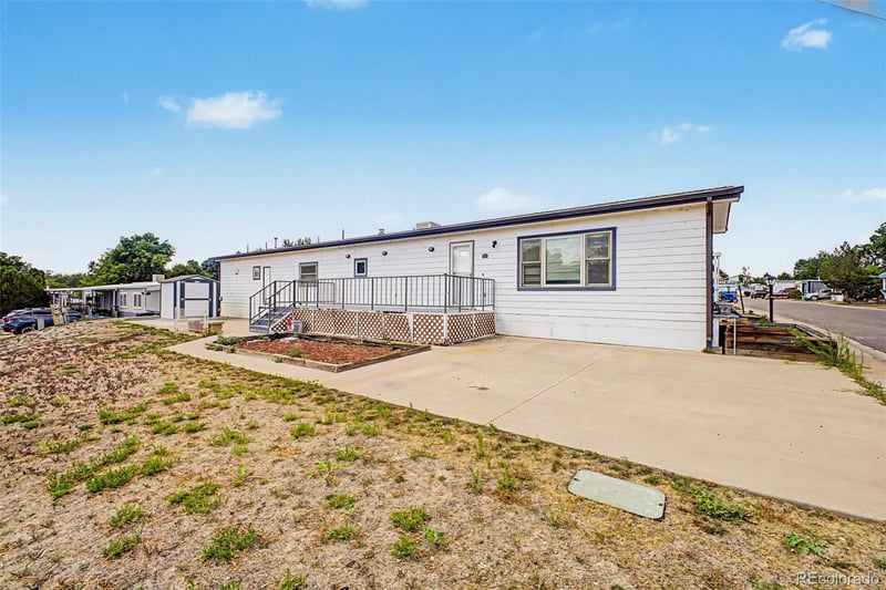 8201 S Santa Fe Dr Lot 119, Littleton, CO 80120