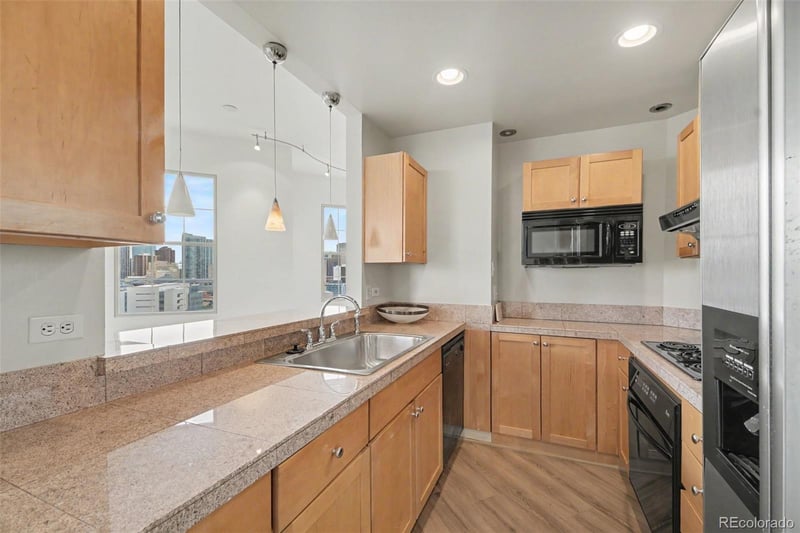 475 12th Ave #14D, Denver, CO 80204