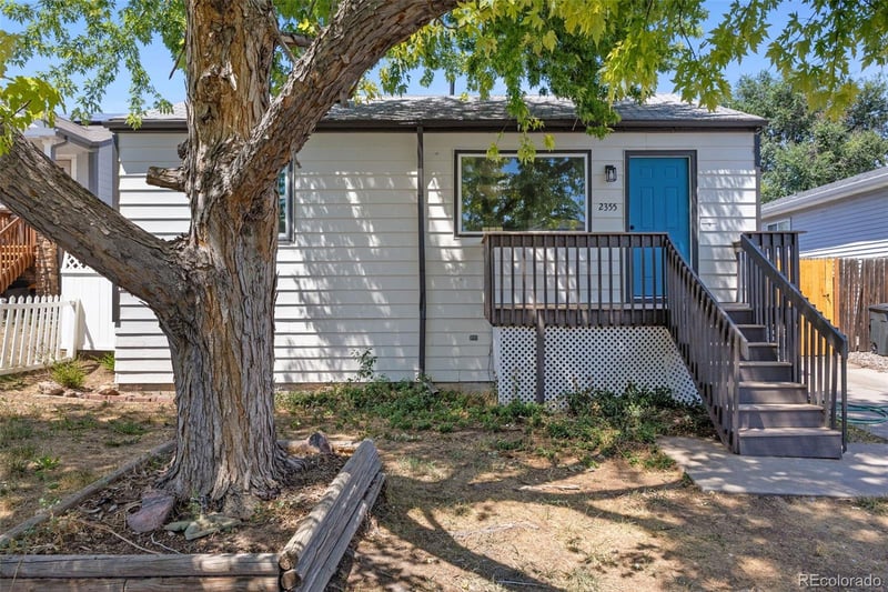 2355 Hillside Ave, Englewood, CO 80110