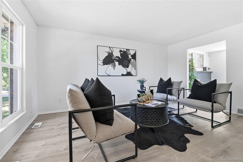 1430 S Vaughn Cir, Aurora, CO 80012