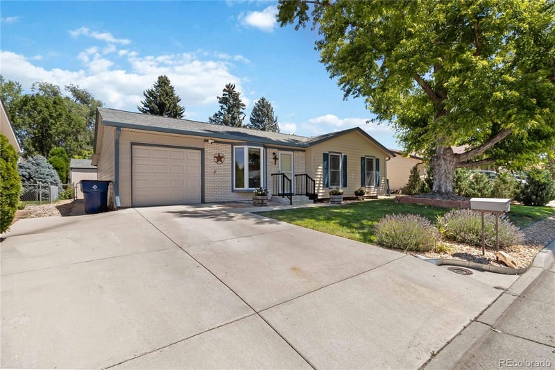3276 Hoyt Way, Denver, CO 80227